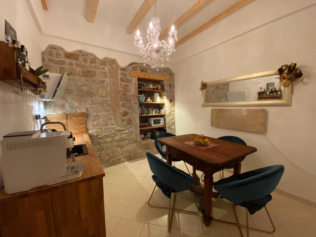 Guesthouse Riba Vrsar Buitenkant foto
